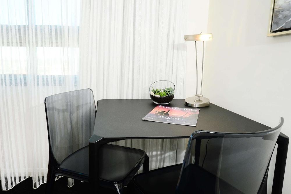 Aparthotel Oaks Grand Gladstone