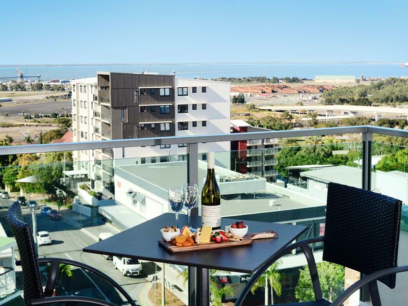 Oaks Grand Aparthotel Gladstone